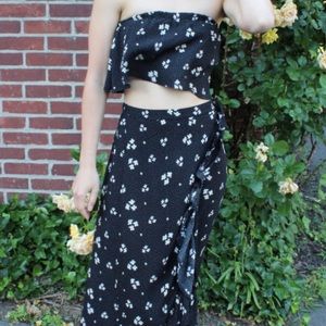 Two pice sunflower skirt/top set